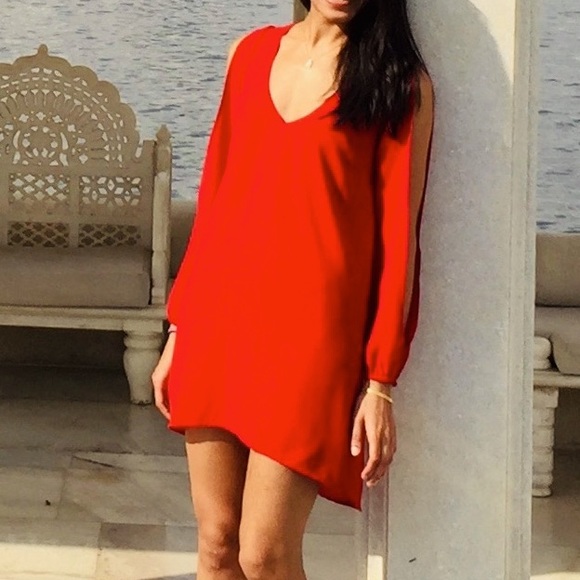 Tobi Open Sleeve Red Mini Dress - Picture 2 of 5
